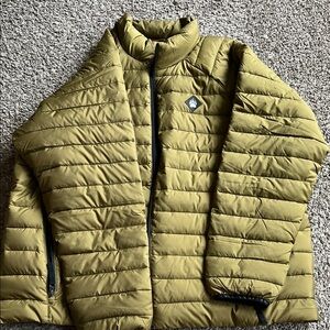 Men’s Olive Puffer Jacket